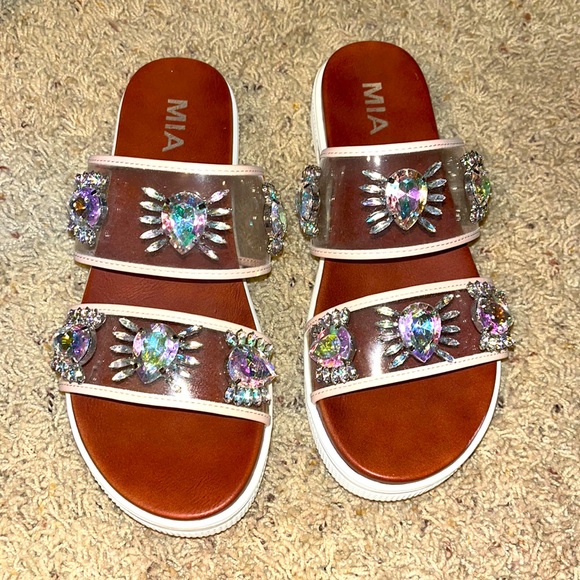 MIA Shoes - MIA size 7 sandals with jewels. Great condition